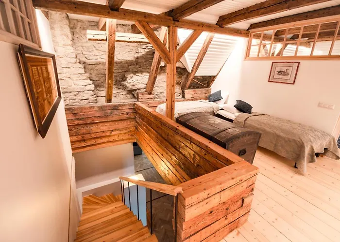 Luxury 4 Bedroom With Terrace And Sauna Lägenhet