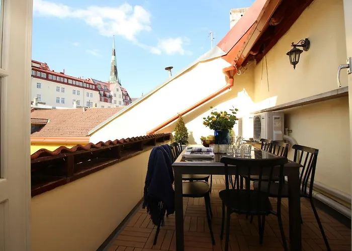 Luxury 4 Bedroom With Terrace And Sauna タリン